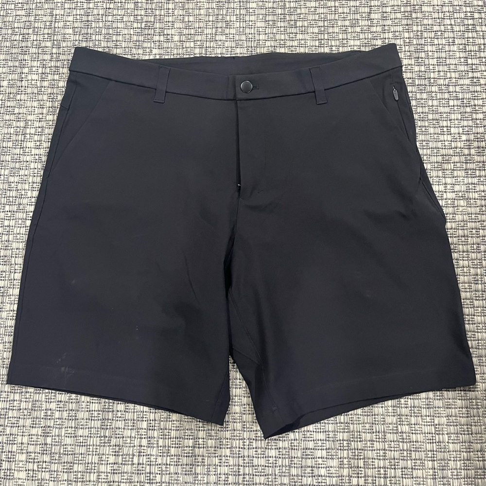 Lululemon Men's Black ABC Shorts Size 36